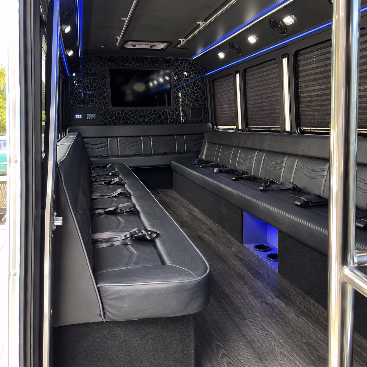birthday party buses for long beach waterfront bar crawls and nightlife