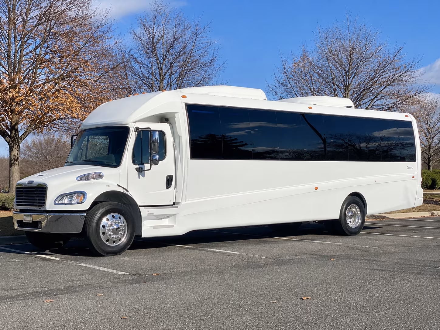 bus rentals for long beach youth group events and mission trips
