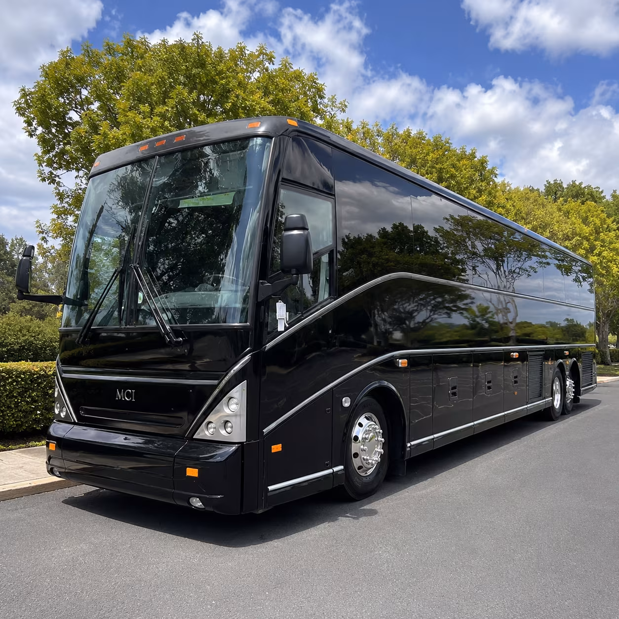 charter buses for large long beach prom groups and school events