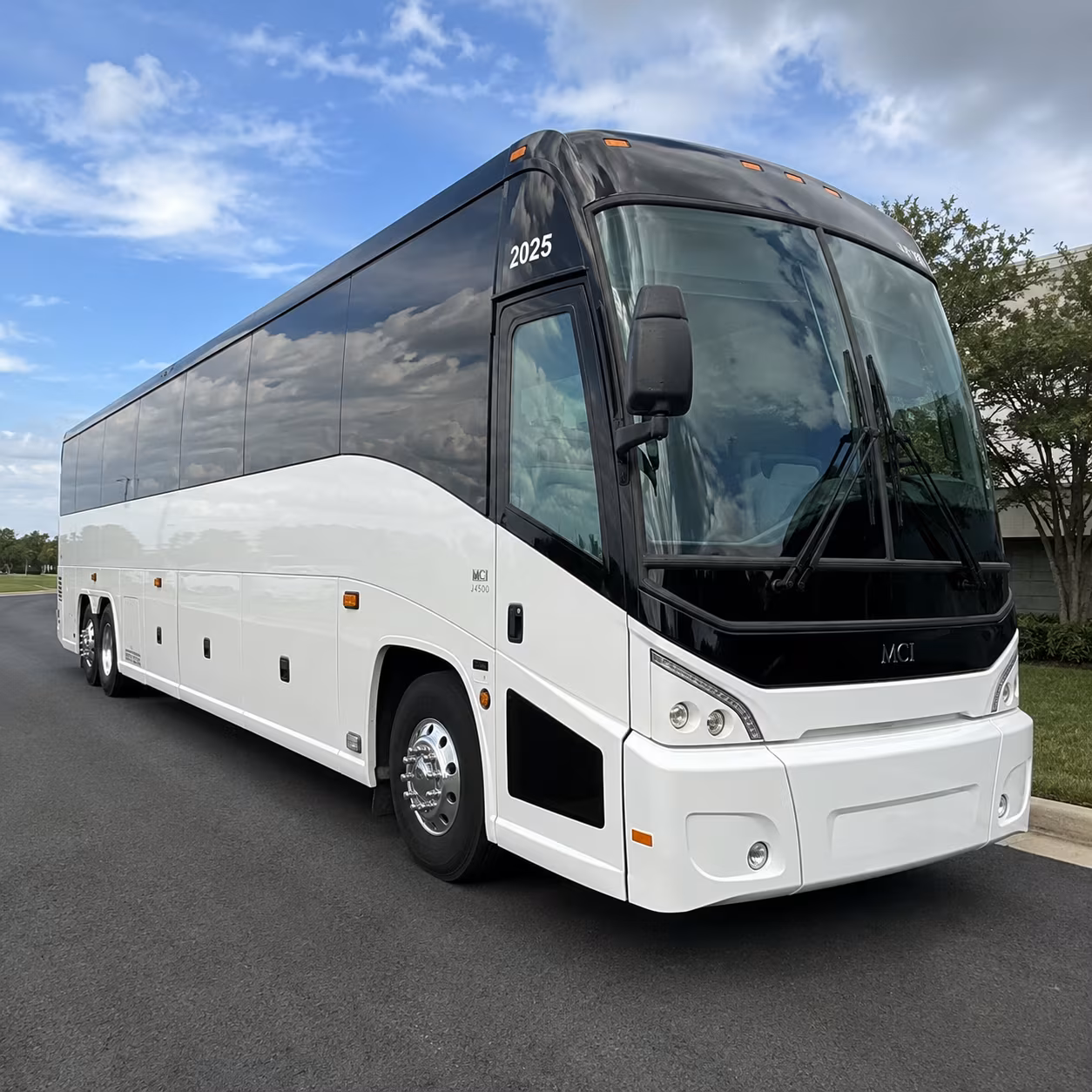 charter buses to long beach arena and convention center shows