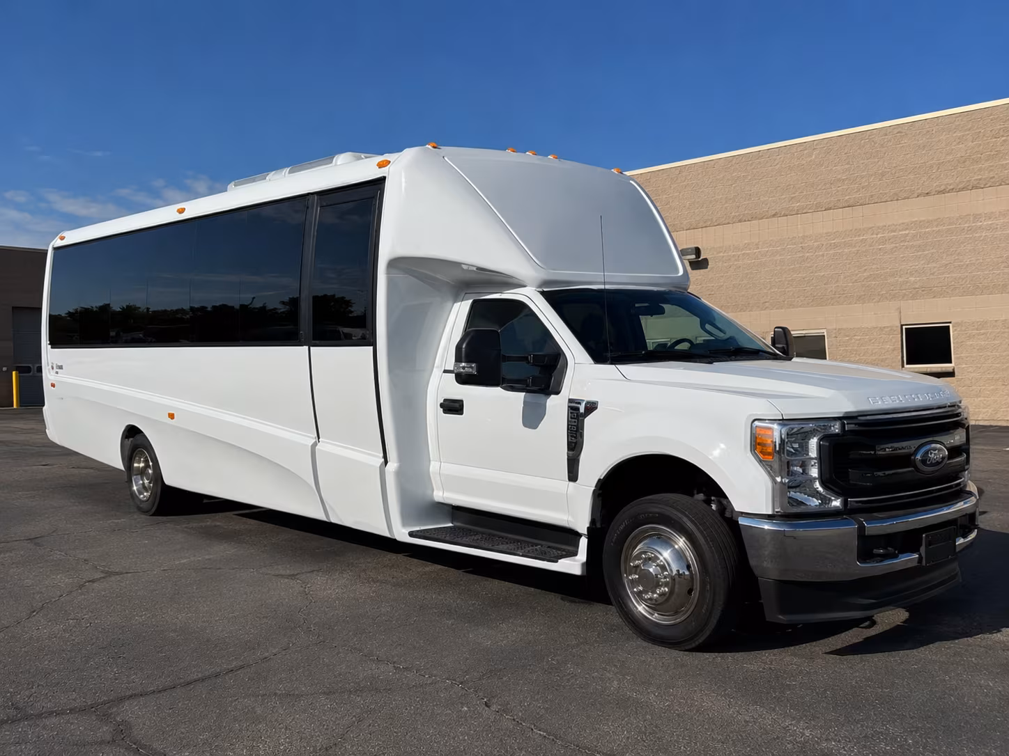 find transportation for your next corporate event 4